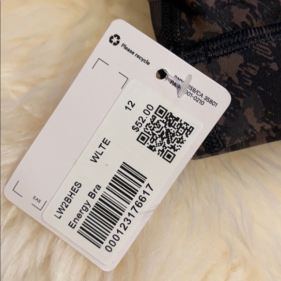 🐆 NWT Lululemon Energy Bra Leopard Print Black 12 🐆 - Picture 10 of 11